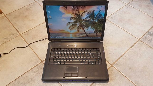 Laptop 15,4" Dell Vostro 1500 Model PP22L 2x2,0 GHz, 250GB,