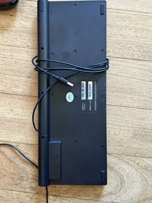 Kit de escritório / quarto Colunas + Teclado + Rato computador pc