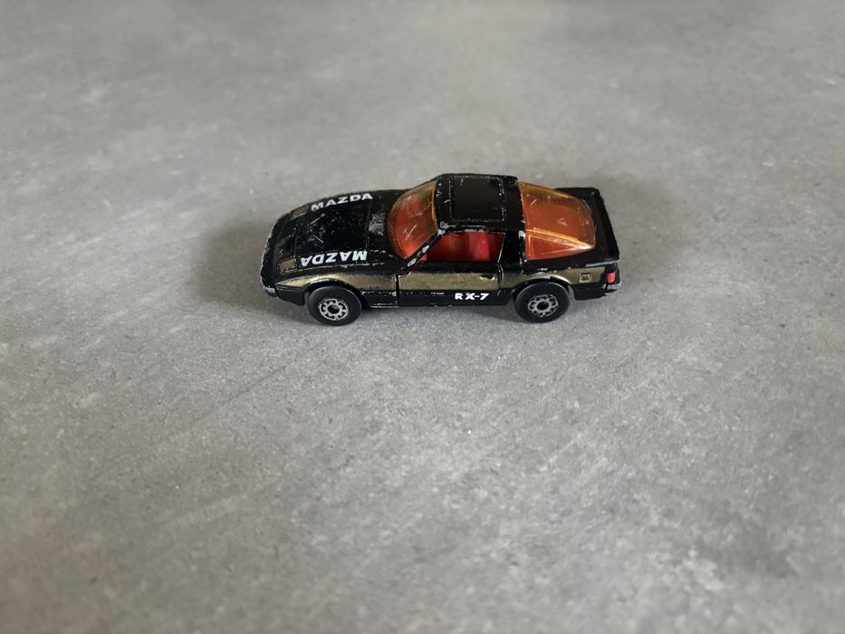 Model Resorak Matchbox Mazda RX-7 made in Macau