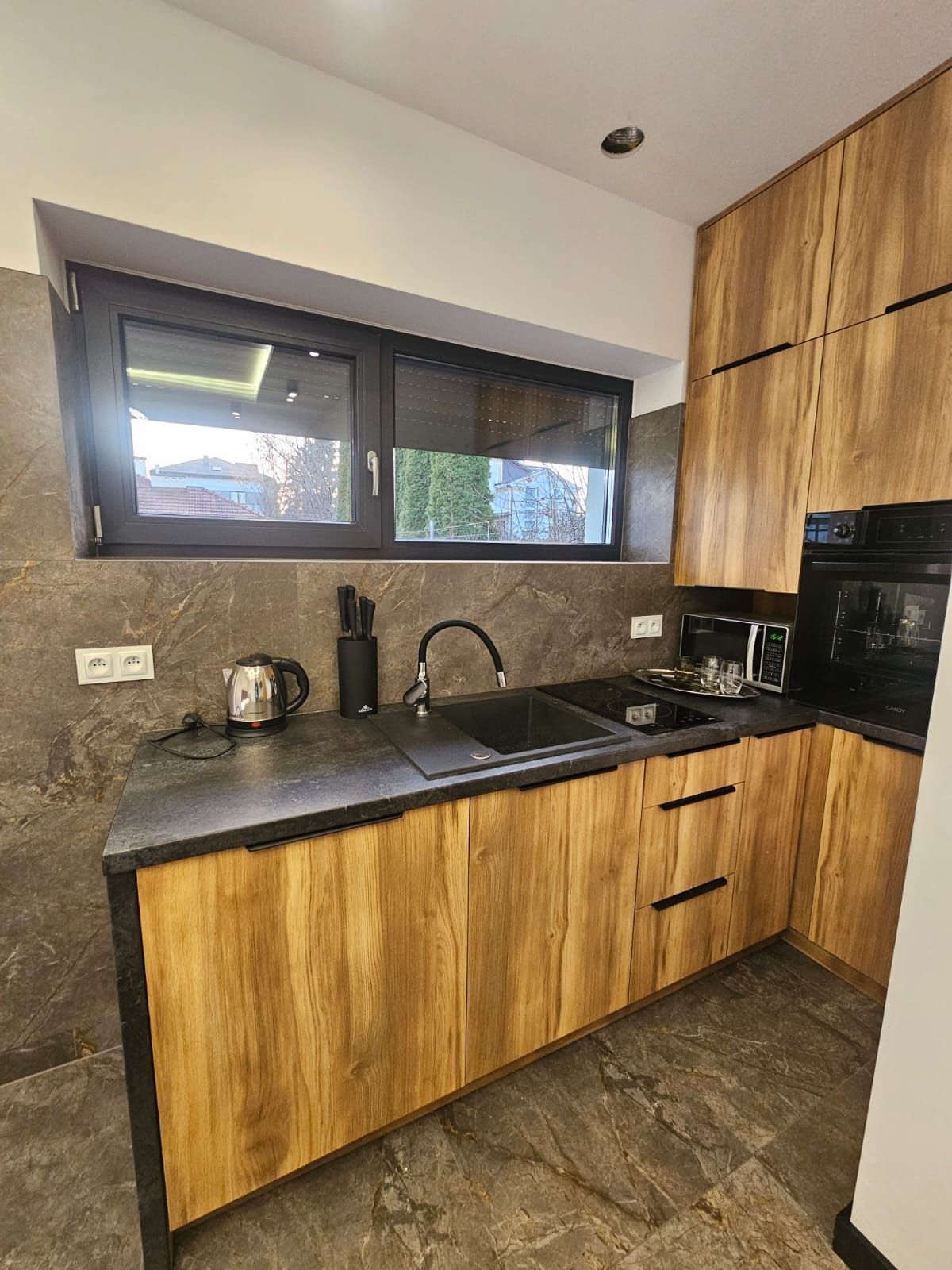 Hotel Noclegi Pokoje APART domek na wyłączność Gorlice centrum dla 2 o