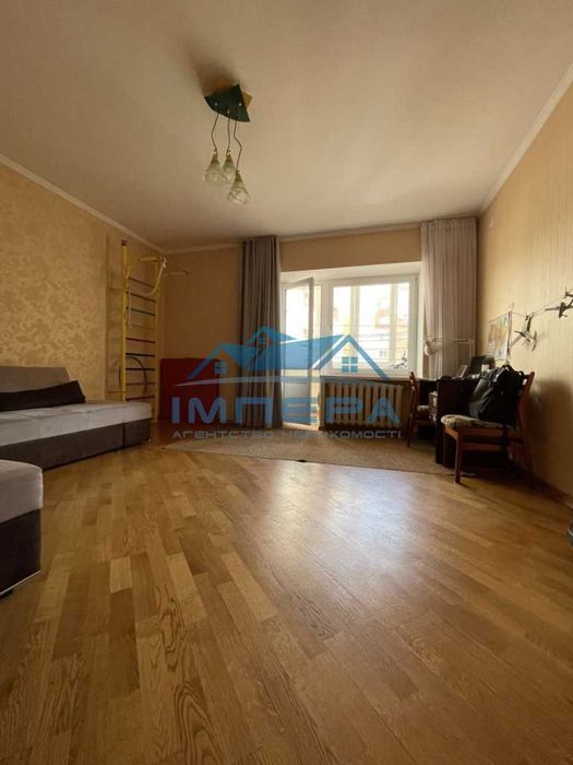 Продам 2к квартиру з індивідуальним опаленням в Центрі