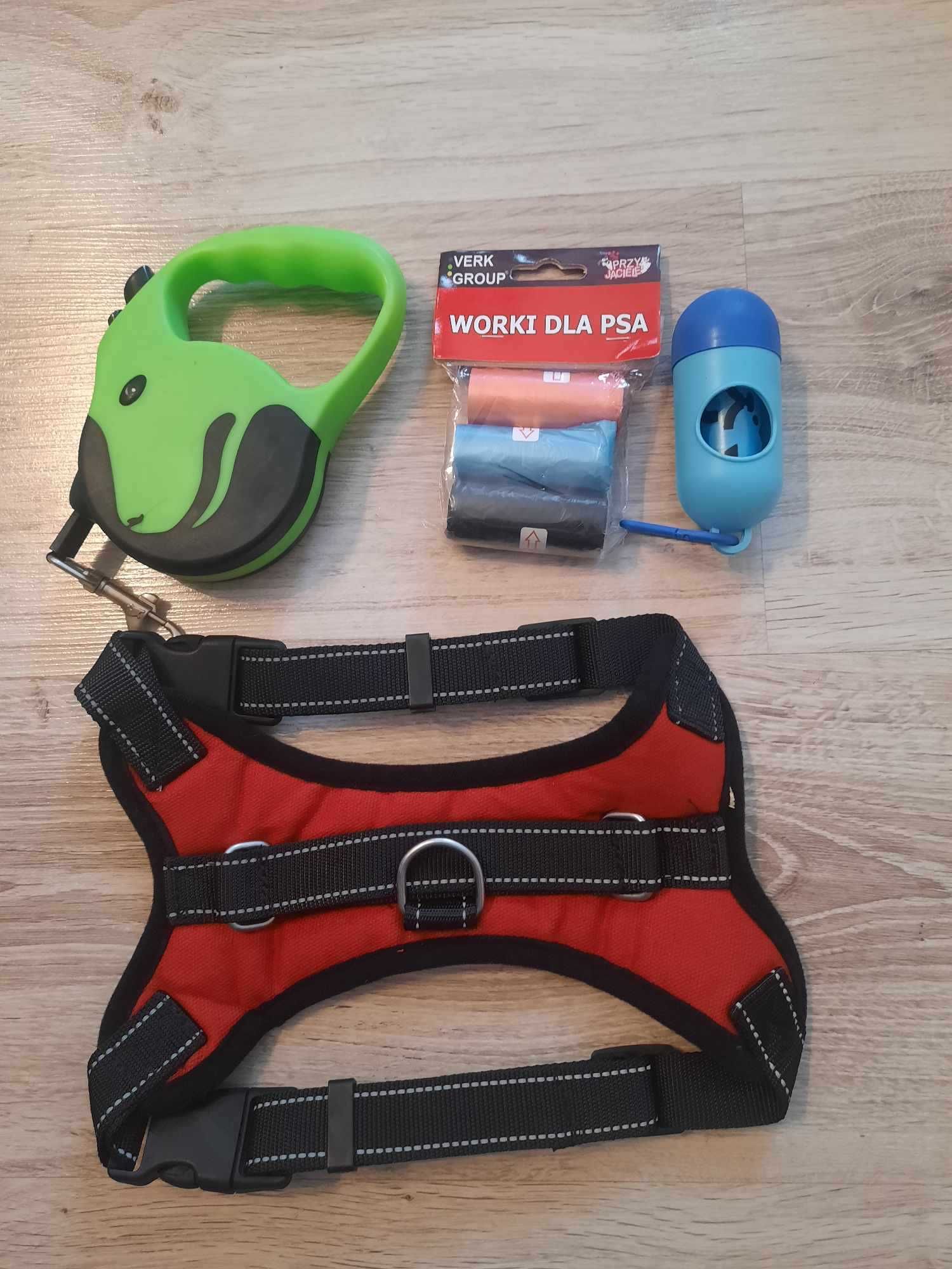 Smycz dla psa 5m 15kg, szelki M, etui plus woreczki