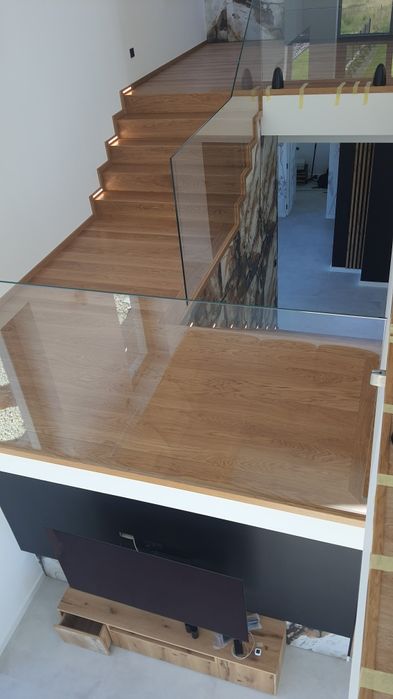 Schody na beton, schody drewniane