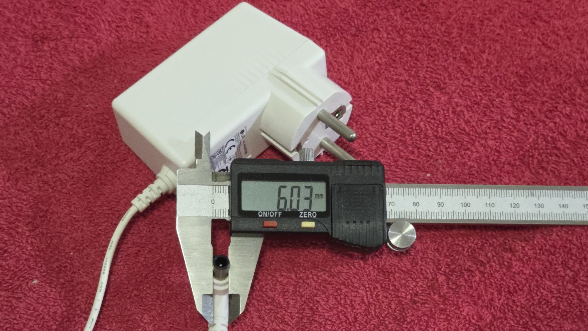 Zasilacz LG 19V 2.1A LCAP26B-E 40W