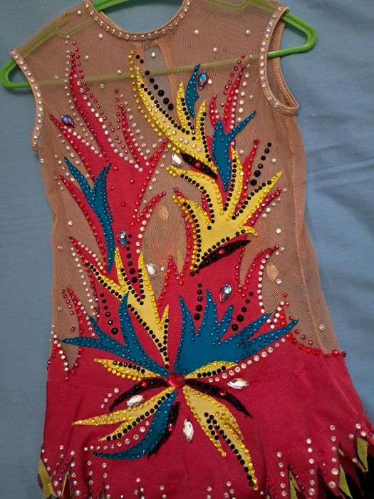 Купальник для художественной гимнастики