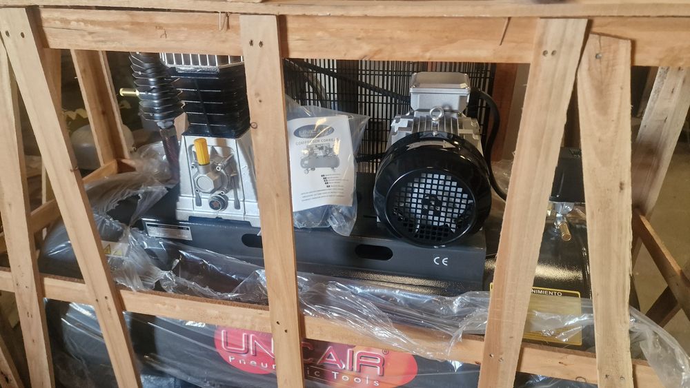 Compressor de 270 litros 1 cabeça novo