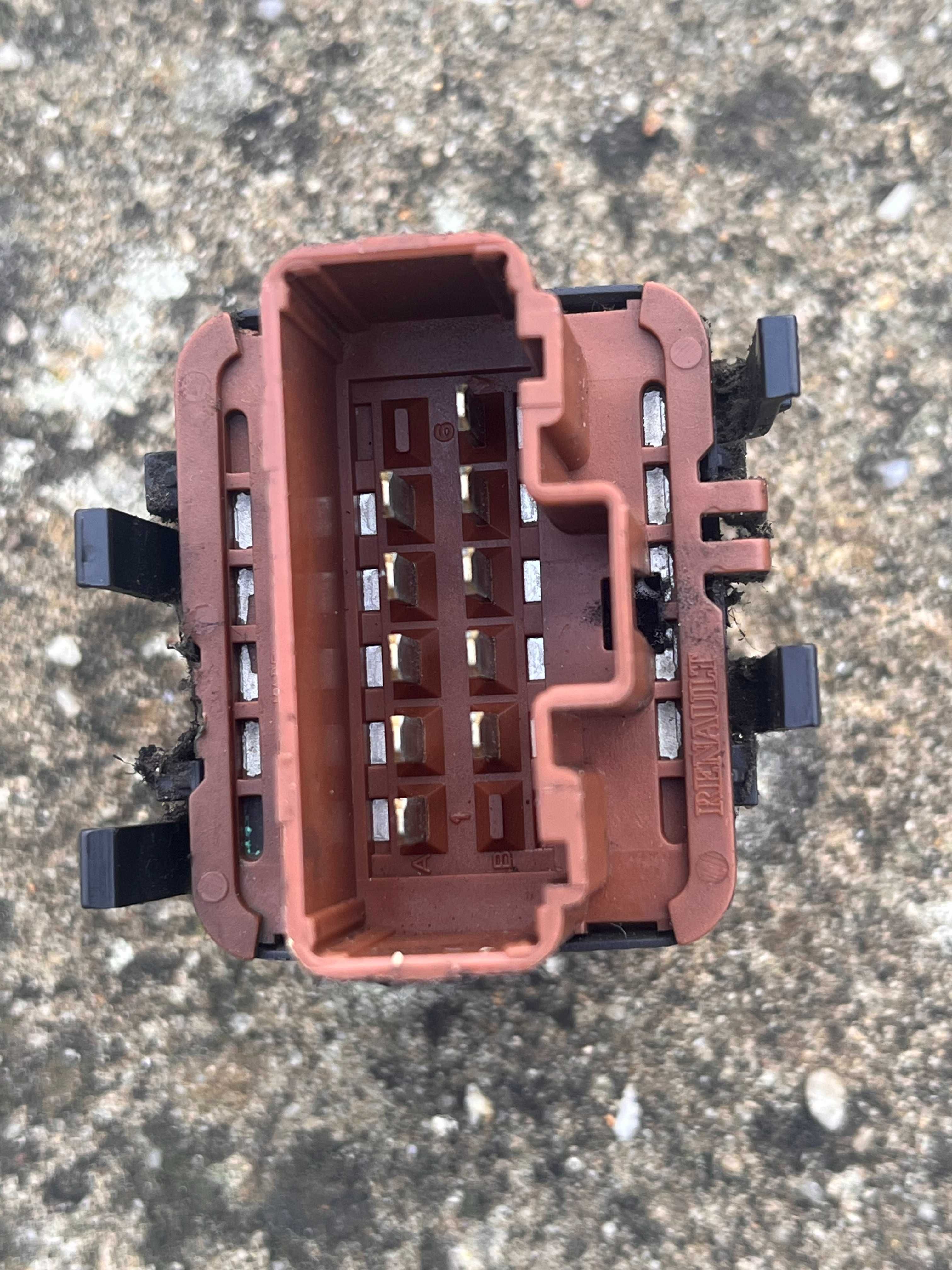 Botões comando Vidros Elétricos porta frente esquerda SENIC