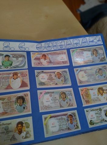 Cromos de Futebol - Gira a Nota