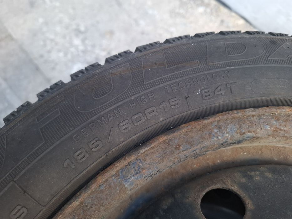 Opony zimowe Fulda z felgami 185/60/15 Renault Clio twingo inne 4x100