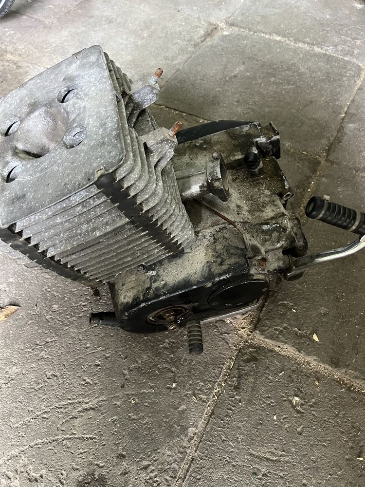 Silnik MZ ETZ 250 / 251