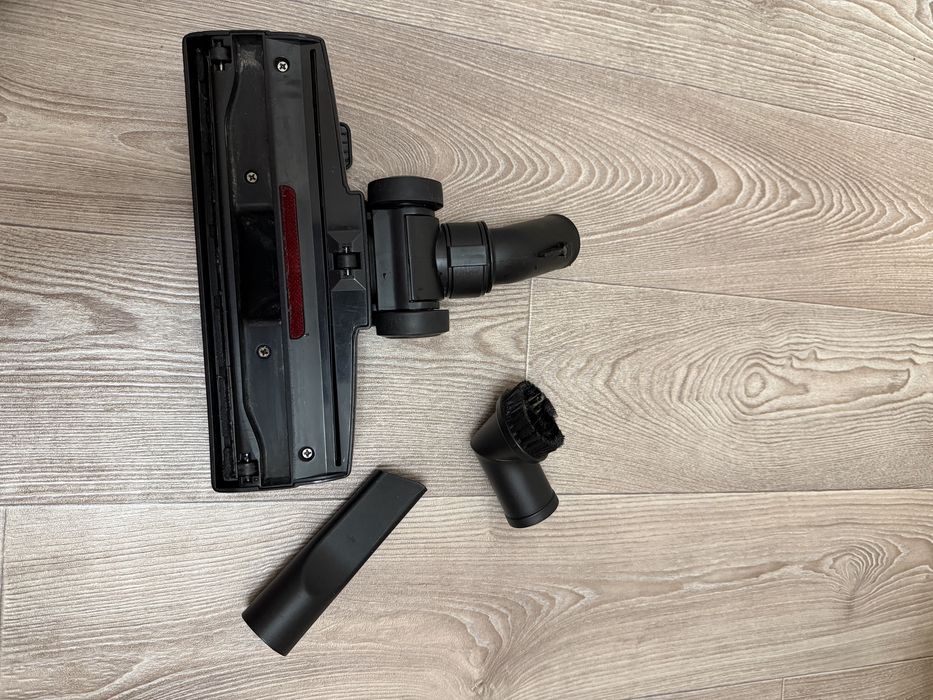 Пилисос KARCHER VC 2 Premium