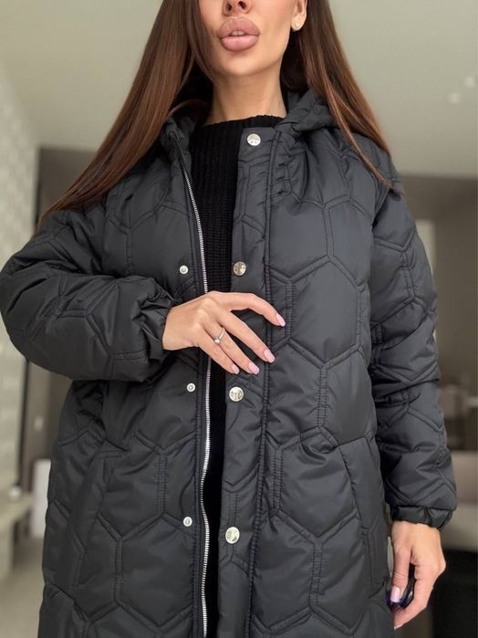 Жіноча куртка подовжена плащівка