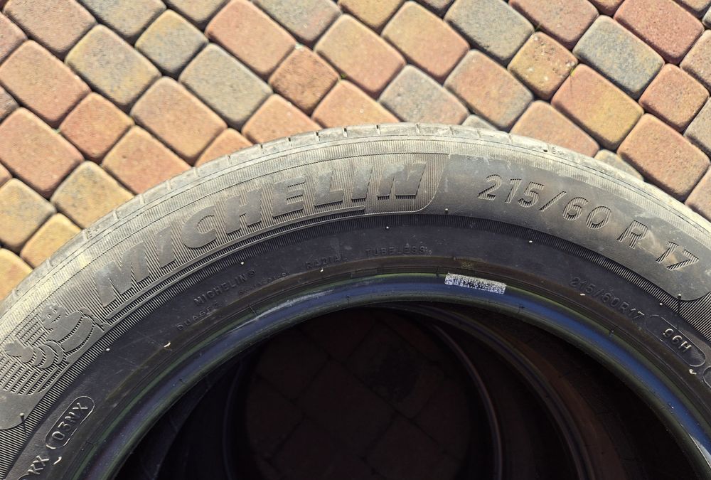 Opony letnie Michelin 17 cali 215/60 2020 rok bieżnik 5mm komplet 4szt