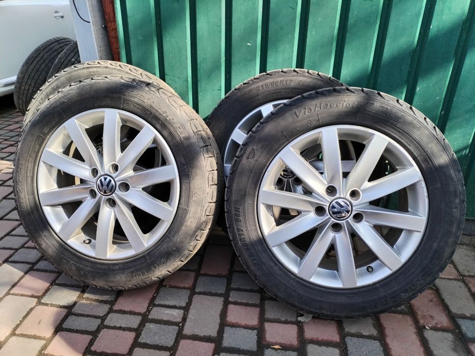 Продам зимову резину  ViaMaggiore 225/60 r17