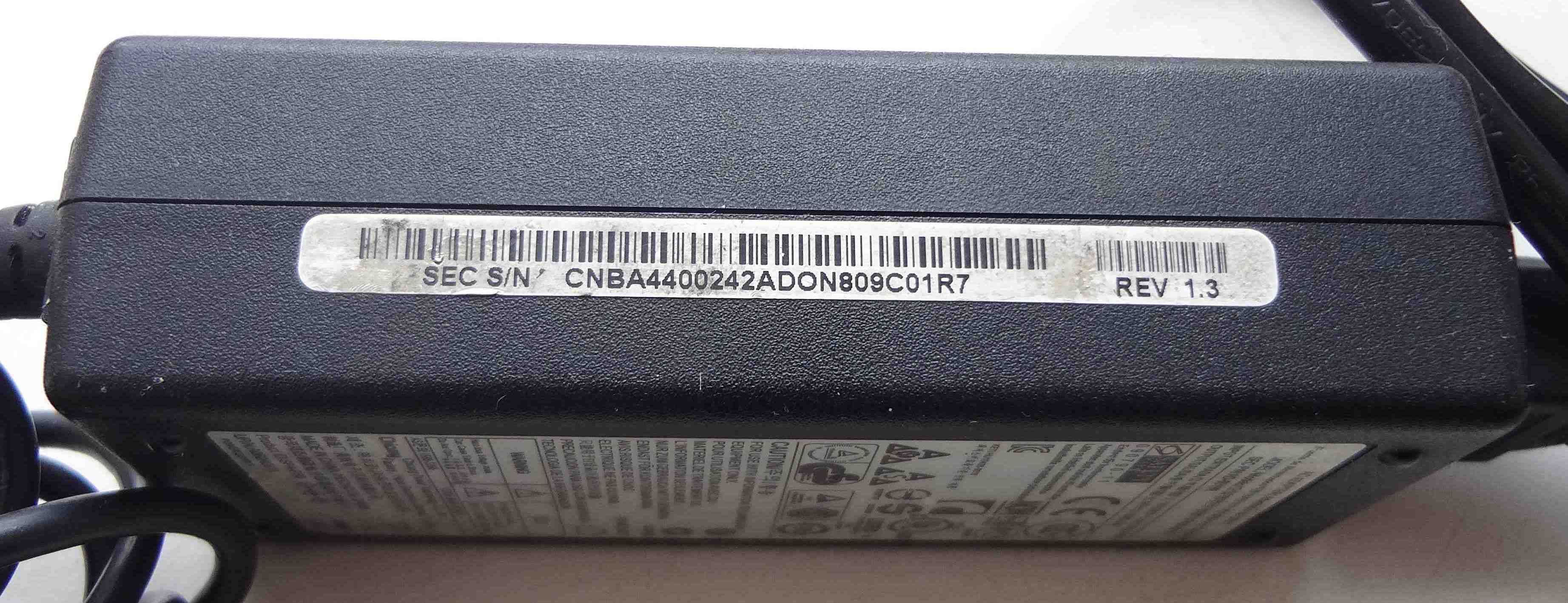 Блок питания 19V 3.16A AD-6019R, адаптер