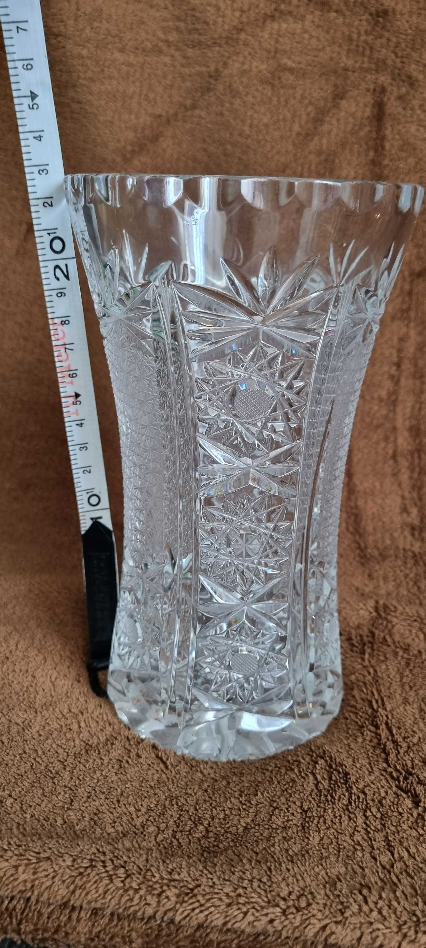 Przepięknie zdobiony kryształowy wazon PRL