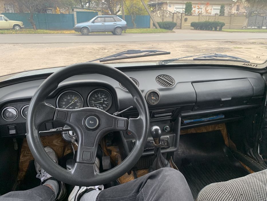 В продажі Ваз 21011