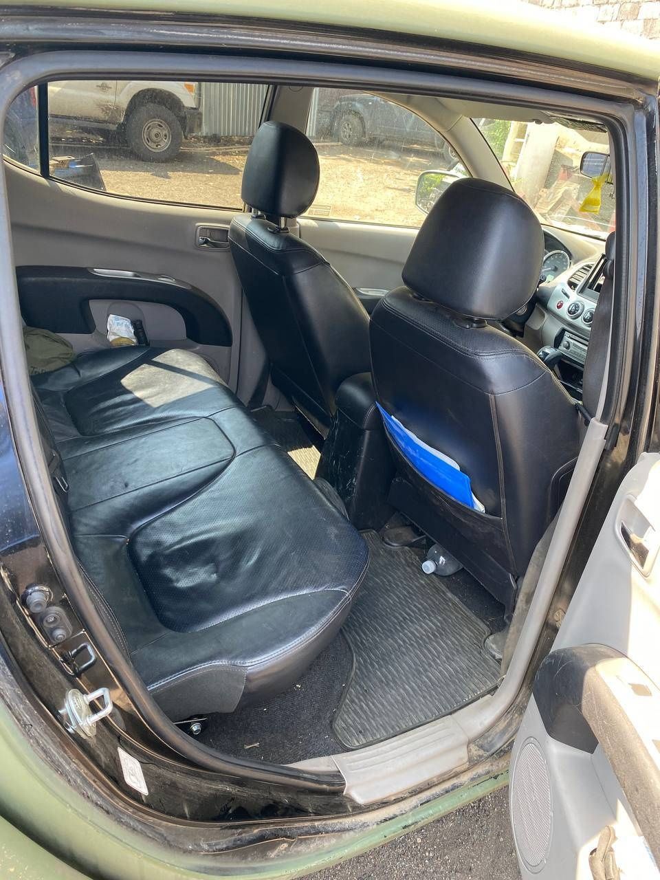Продам авто Mitsubishi l200