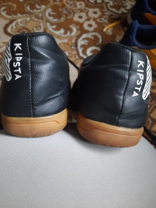 Buty 39 halòwki kipsta