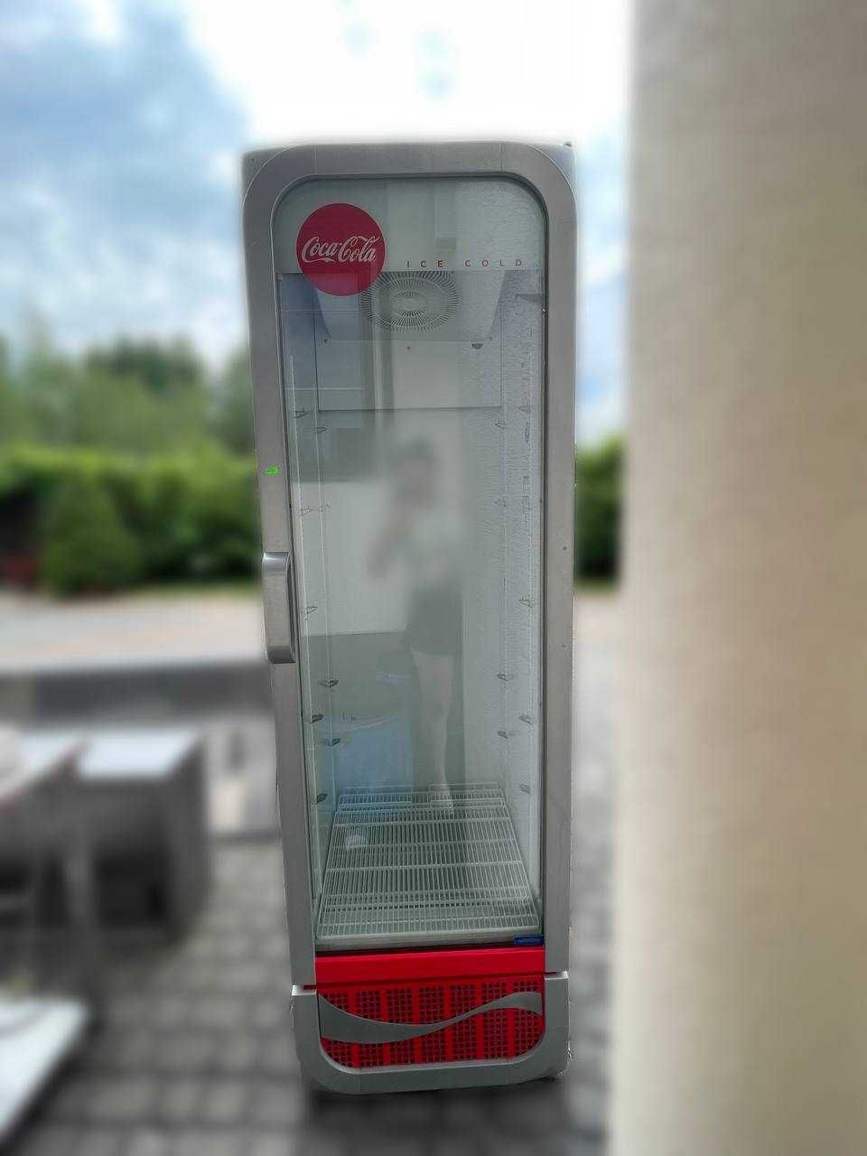 Szafa, lodówka,  kredens