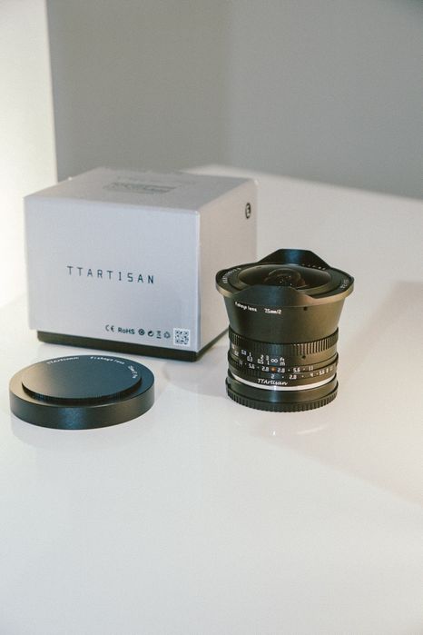 Lente TTArtisan 7.5 mm F2 Sony E
