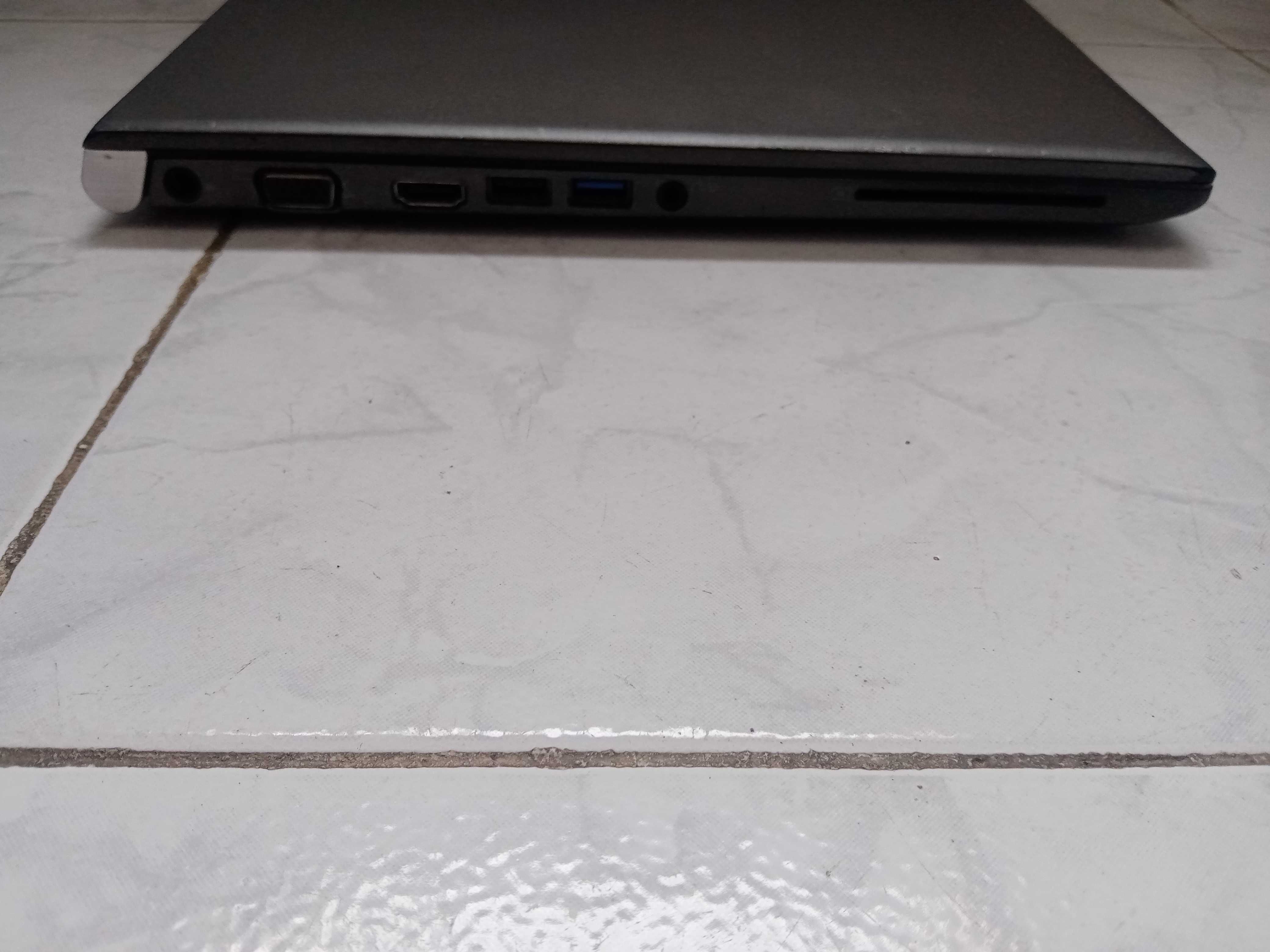 Toshiba Satellite i5 Modelo Z50