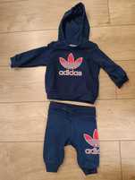 Dres niemowlęcy Adidas
