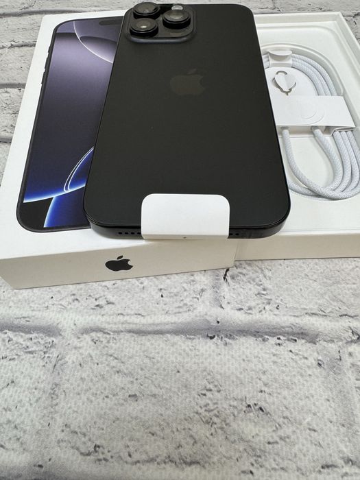 New Iphone 16 Pro Max 256gb neverlock Black Titanium Global 1340$