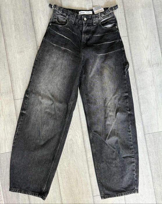 Spodnie jeansowe Bershka rozmiar 38