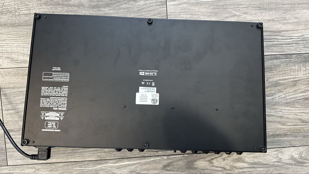 Гітарний процессор Line6 Helix LT