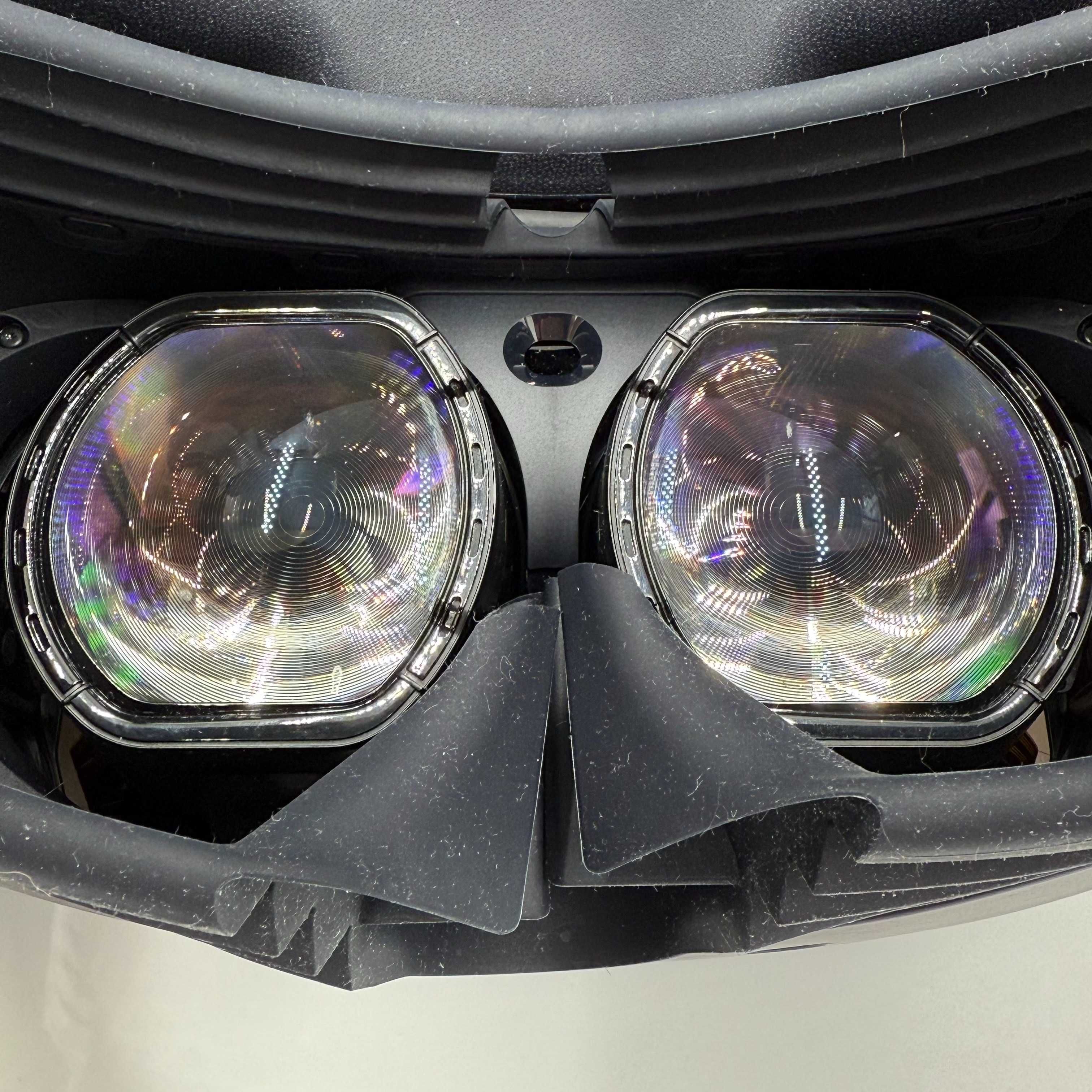 Gogle SONY PlayStation VR2 Sense z kontrolerami - ZADBANY KOMPLET!