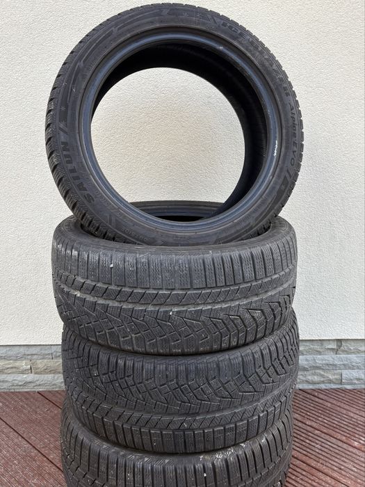 Sailun ICE BLAZER Alpine EVO 1 215/45 R16 Opony Zimowe