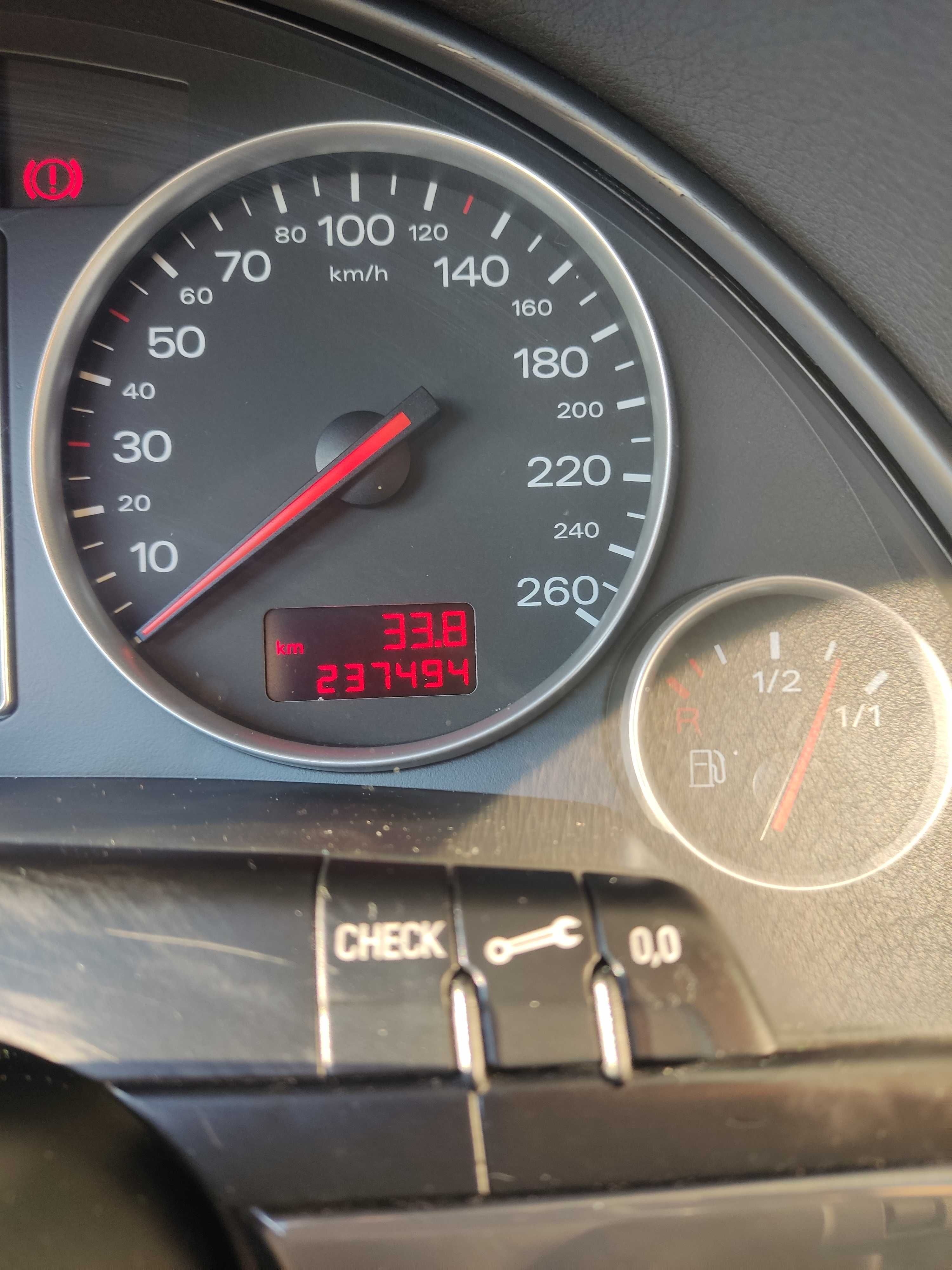 Audi A4 B6 1.9 TDI 130cv 250mil KM