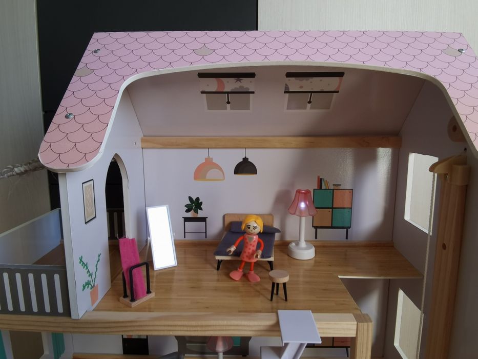 Casinhas de bonecas madeira