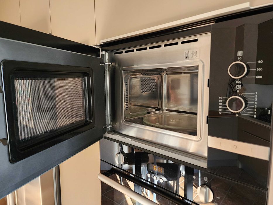 Micro-ondas SIEMENS BF520LMR0/02 encastrar