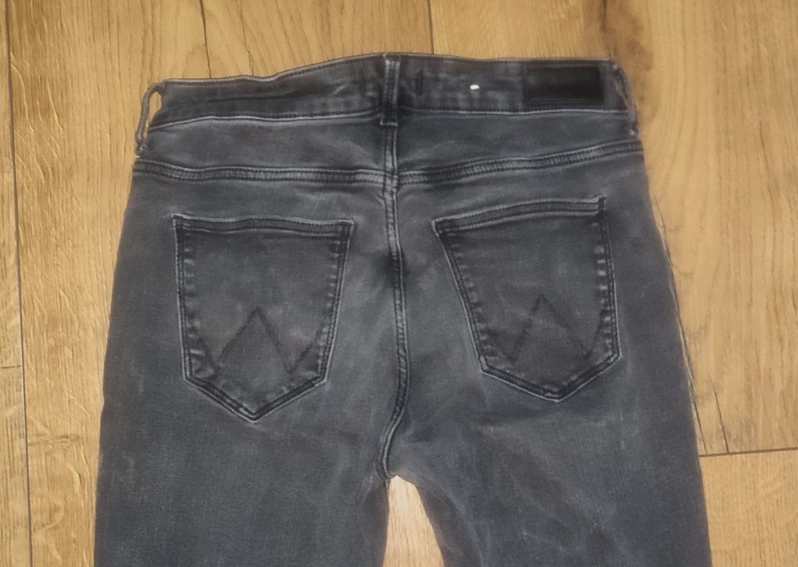 Spodnie Wrangler 30/32 pas 72-84 cm skinny