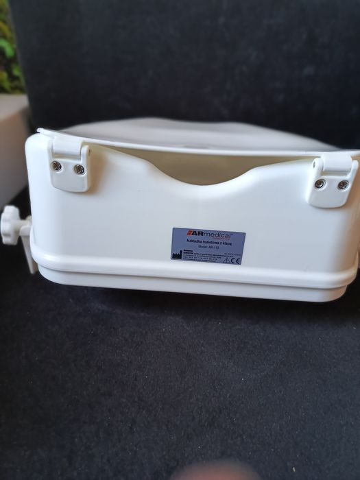 Nakładka toaletowa nowa