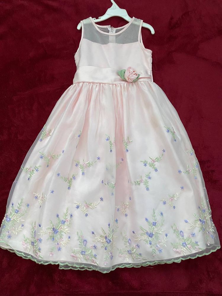 Сукня  дитяча для дівчинки , плаття