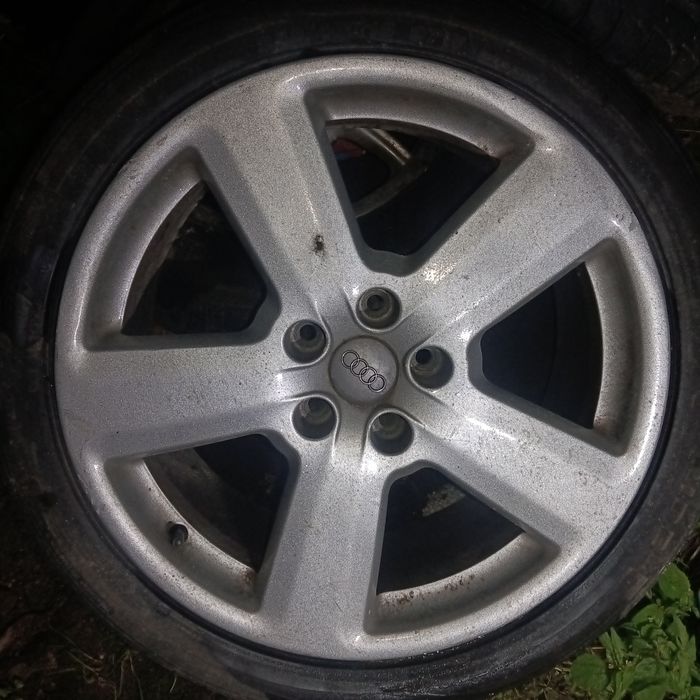 Felgi alu18  bez opon audi