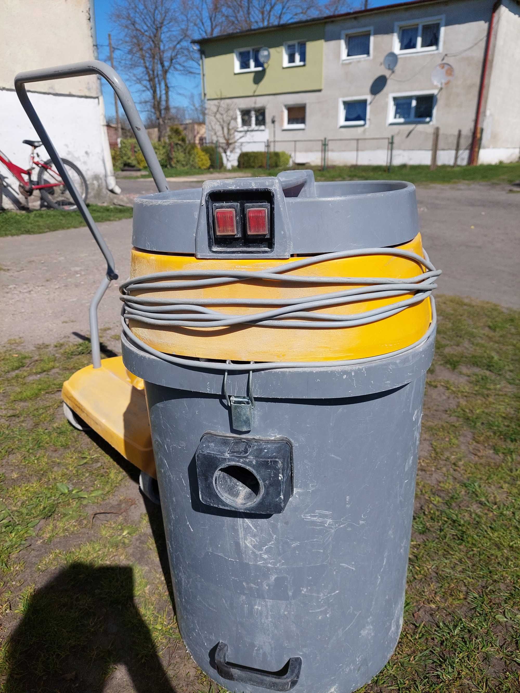 Odkurzacze budowlane
