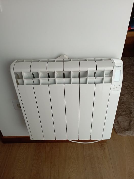 Vendo emissor térmico cerâmico Bosch