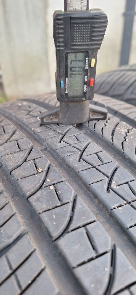 Pirelli 255/55 R19 caloroczne