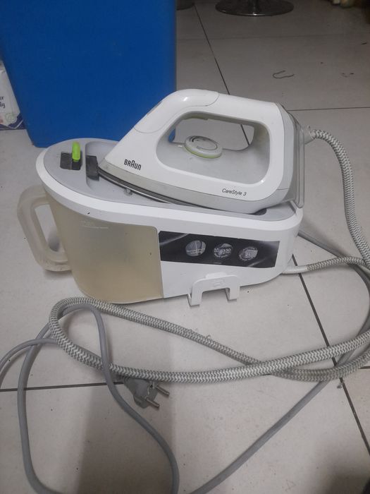Żelazko parowe BRAUN carestyle3
