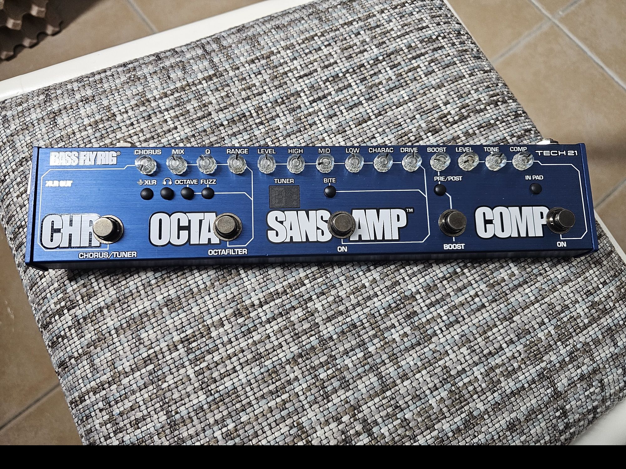 Tech21 Bass Fly Rig