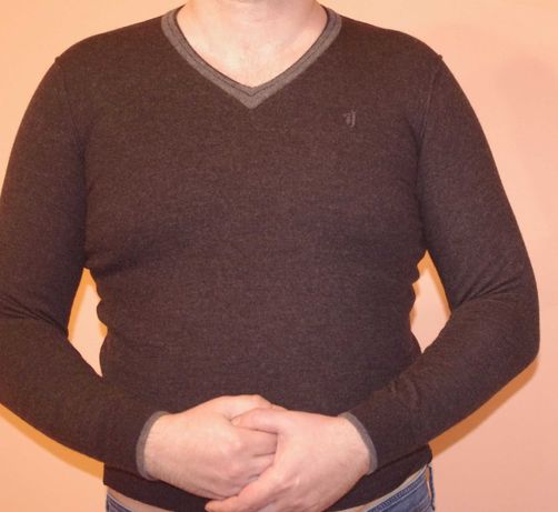 Пуловер Trussardi Зимний 100% Шерстяной Черного Цвета 46 Размер