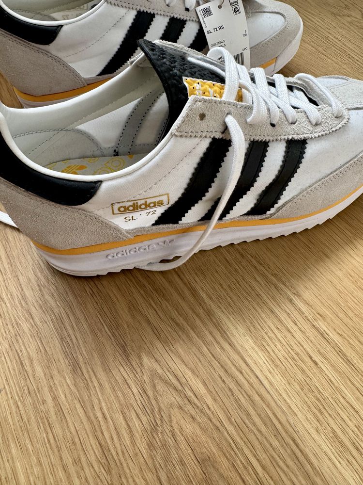 Tenis Adidas 42