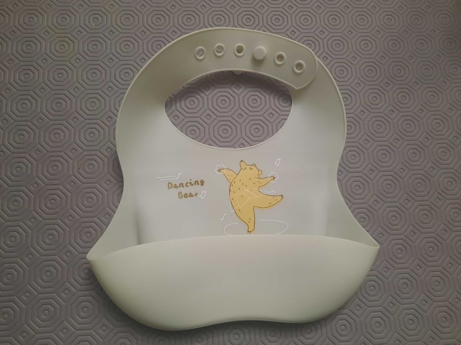 Babete silicone reutilizável cinzenta