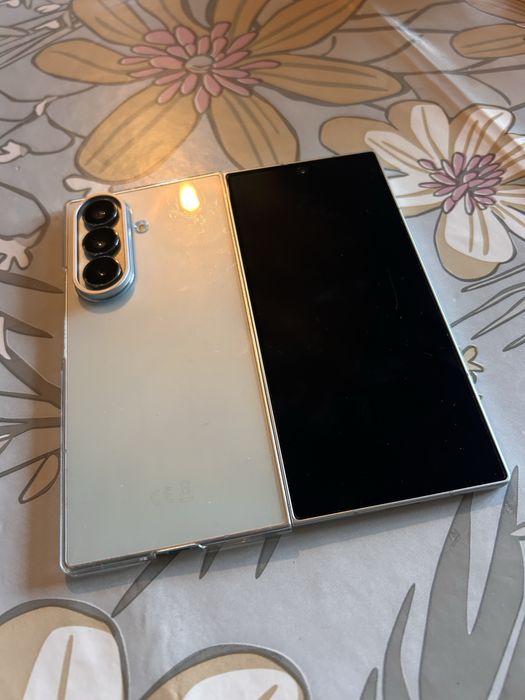 Galaxy ZFold 7 – O futuro finalmente chegou