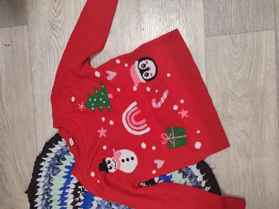 Костюм светр на дівчинку новорічний