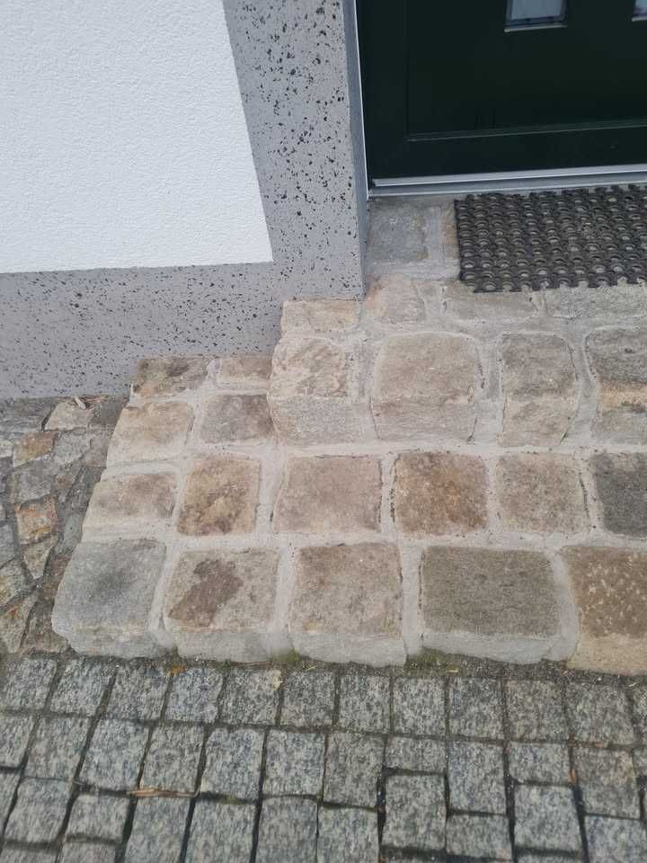 Kostka granitowa - starobruk  rónego formatu 20x20, 8x11